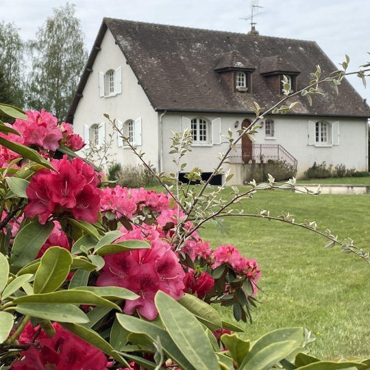  LM PATRIMOINE : Maison / Villa | SAINT-SULPICE-SUR-RISLE (61300) | 184 m2 | 399 000 € 