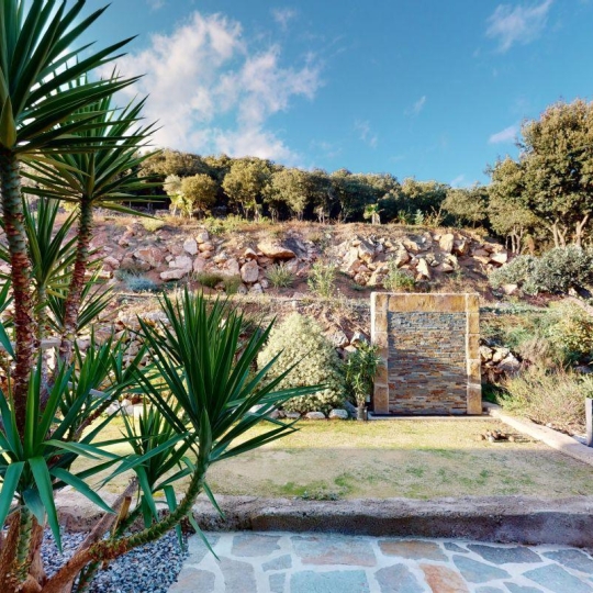  Annonces BESSAN : Maison / Villa | FAUGERES (34600) | 223 m2 | 1 144 000 € 