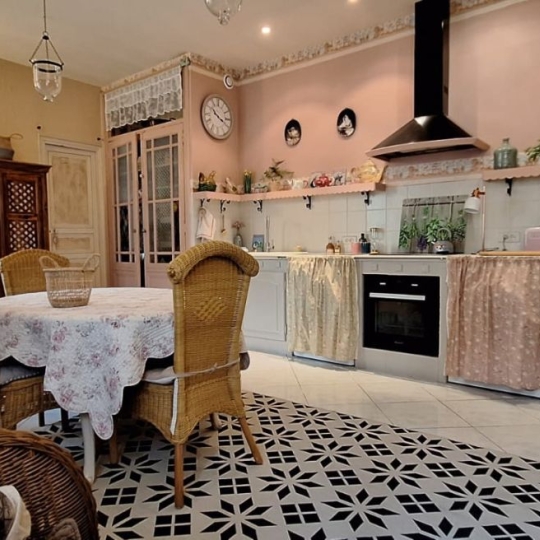  LM PATRIMOINE : House | LIGNAN-SUR-ORB (34490) | 241 m2 | 349 990 € 