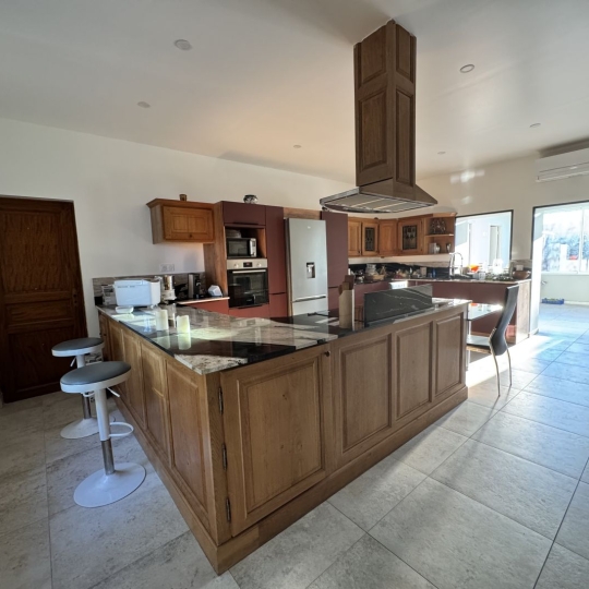  LM PATRIMOINE : Maison / Villa | TOURBES (34120) | 176 m2 | 582 000 € 