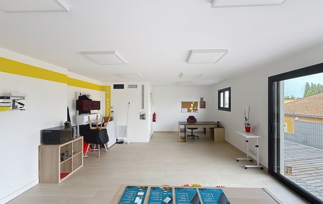 LM PATRIMOINE : Local / Bureau | BESSAN (34550) | 83 m2 | 1 335 € 