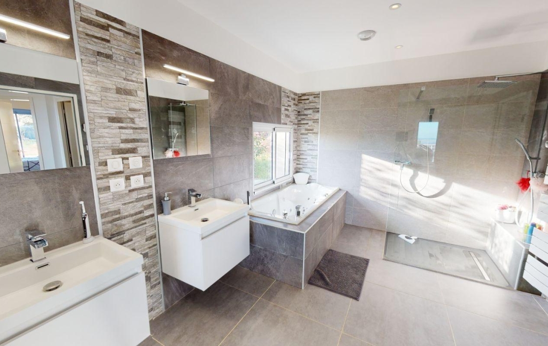 Annonces BESSAN : Maison / Villa | FAUGERES (34600) | 223 m2 | 1 144 000 € 