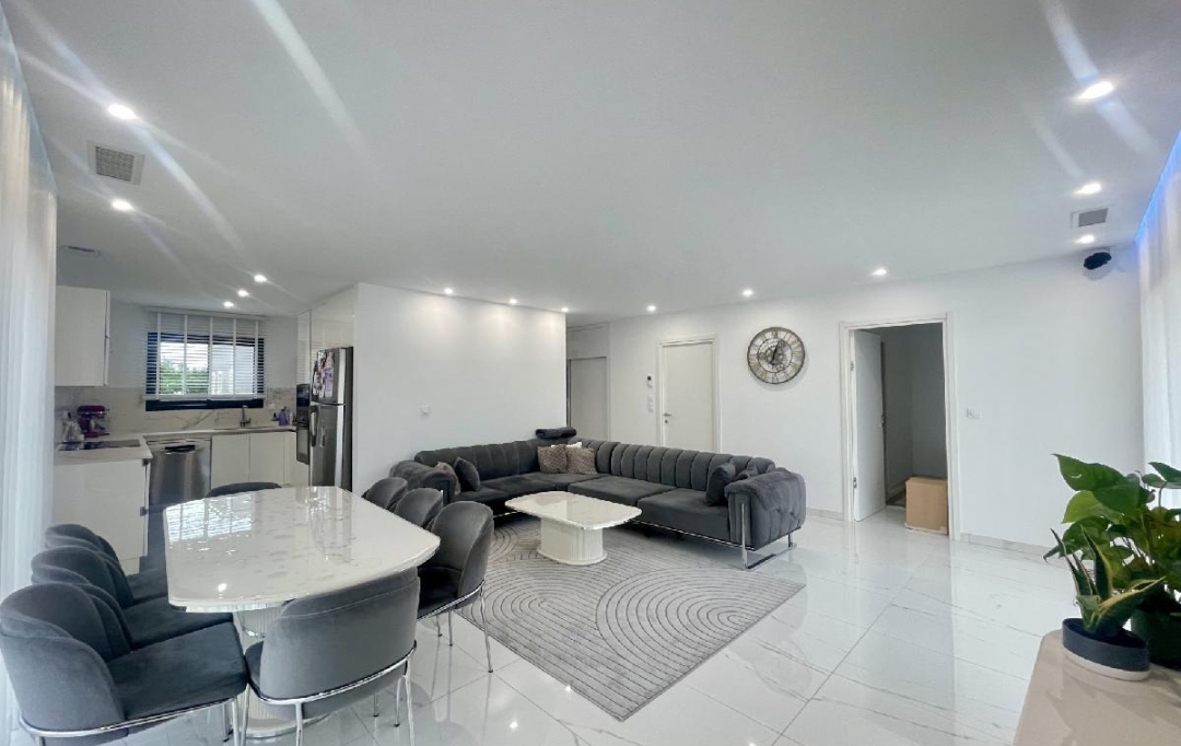 LM PATRIMOINE : Maison / Villa | MONTBLANC (34290) | 114 m2 | 418 000 € 