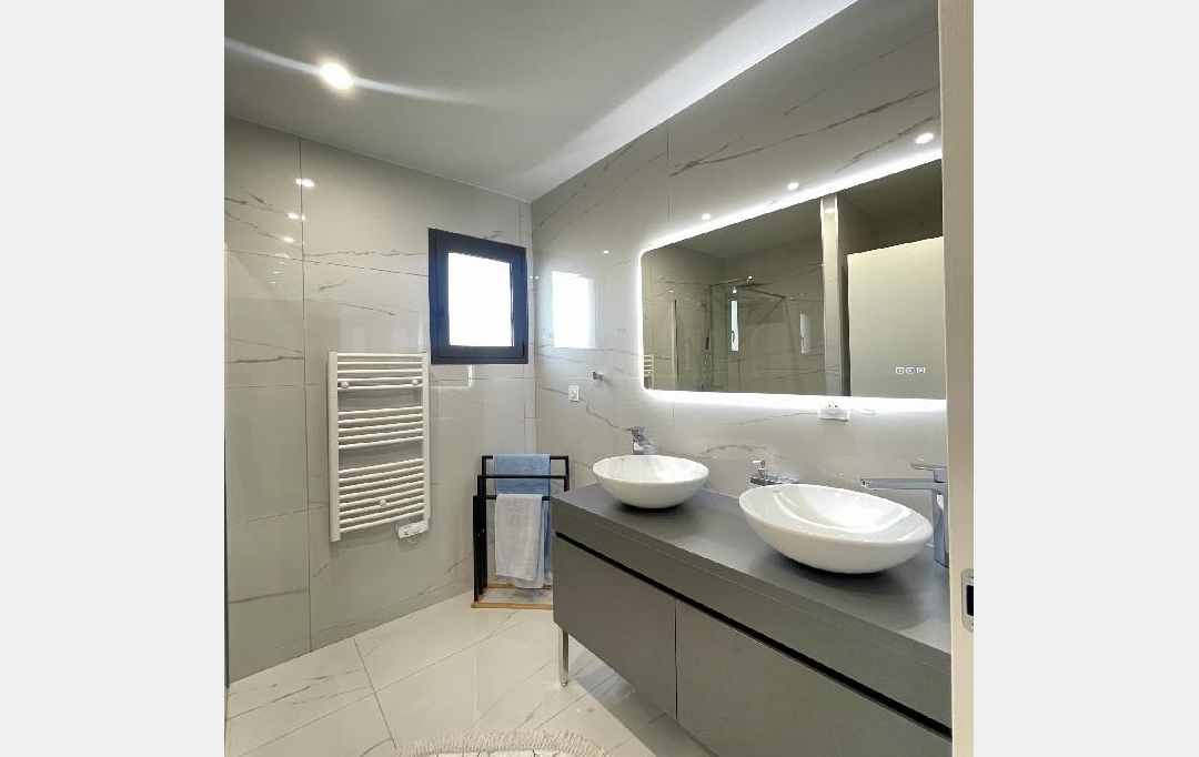 LM PATRIMOINE : Maison / Villa | MONTBLANC (34290) | 114 m2 | 418 000 € 