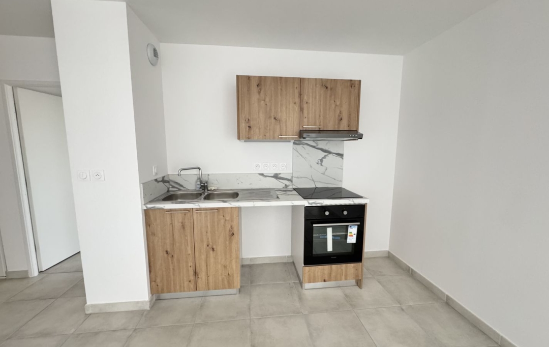 LM PATRIMOINE : Apartment | VIAS (34450) | 64 m2 | 220 000 € 
