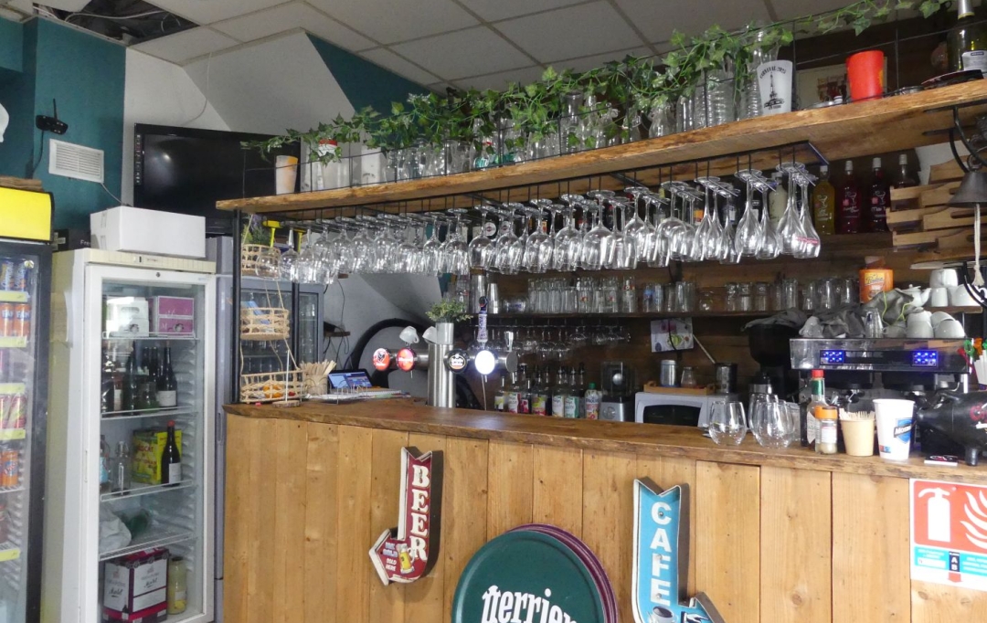 LM PATRIMOINE : Local / Bureau | VIAS (34450) | 80 m2 | 159 000 € 