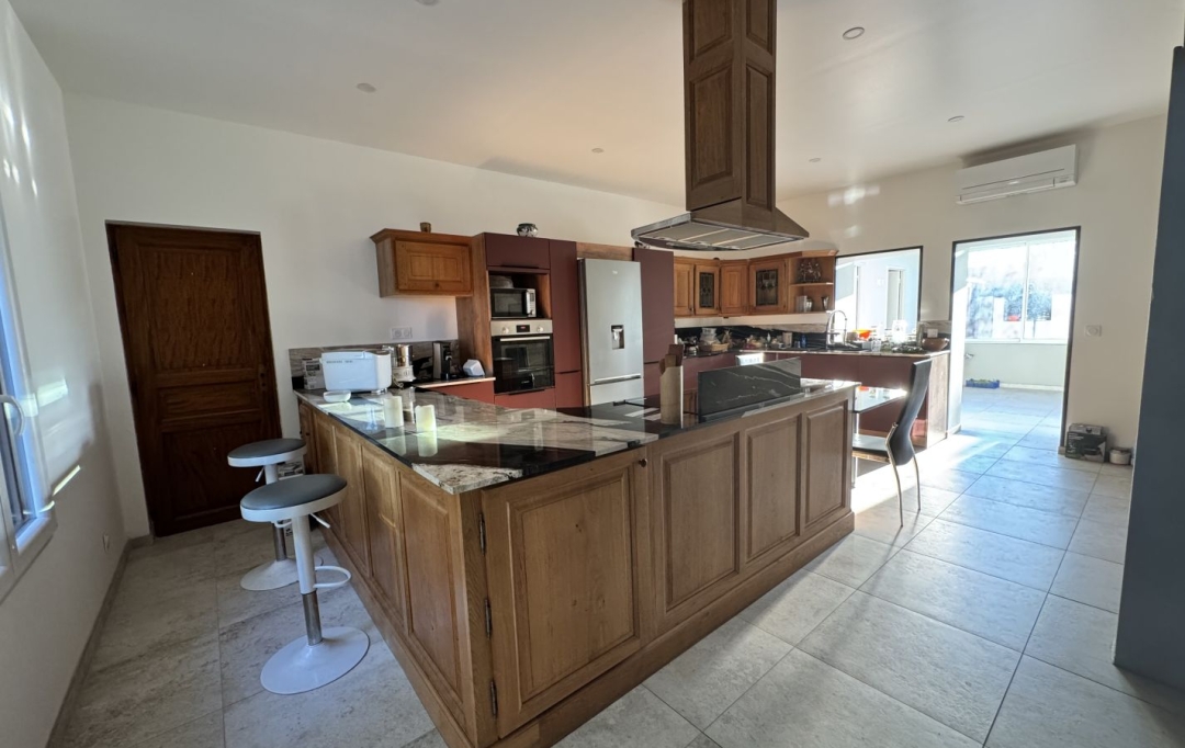 LM PATRIMOINE : Maison / Villa | TOURBES (34120) | 176 m2 | 582 000 € 