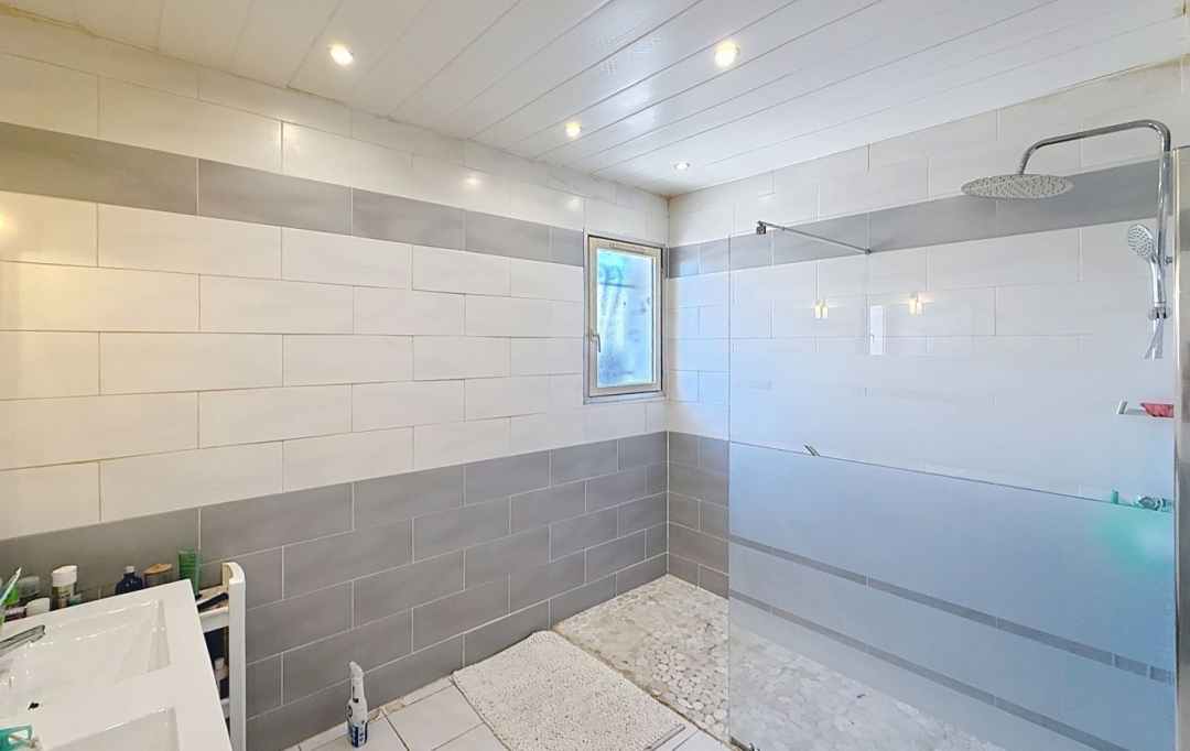 LM PATRIMOINE : House | BESSAN (34550) | 160 m2 | 399 900 € 