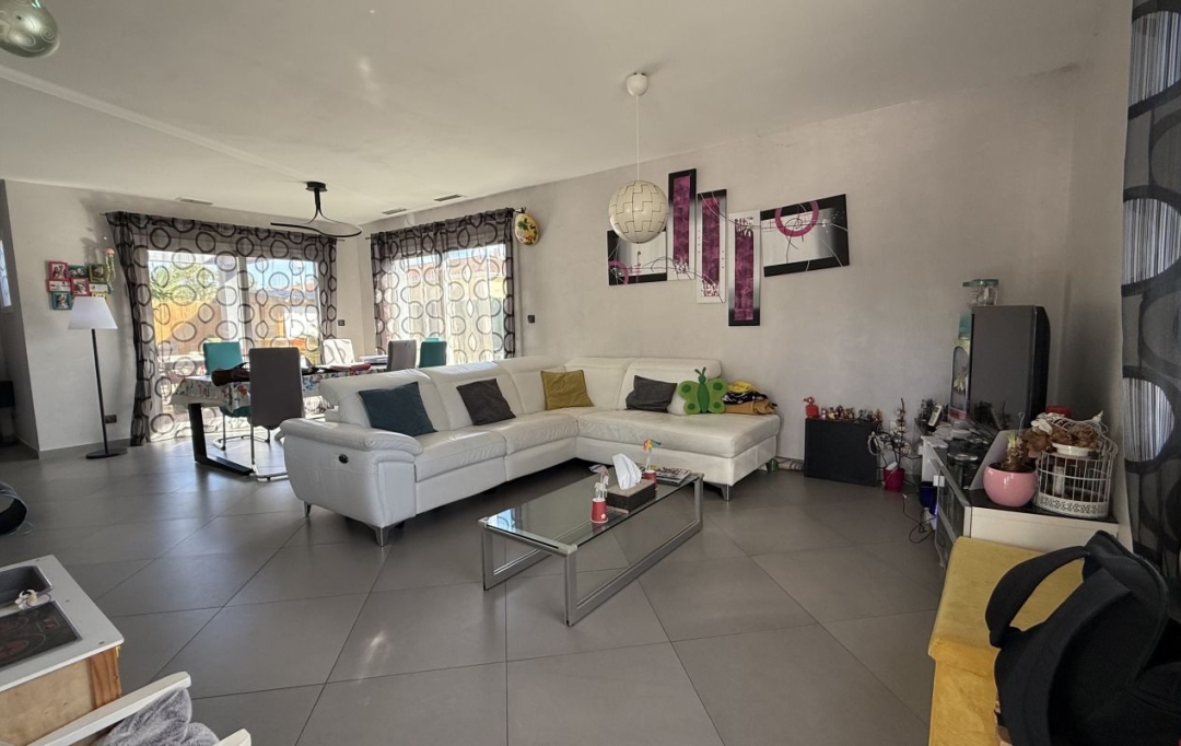 LM PATRIMOINE : Maison / Villa | MONTBLANC (34290) | 104 m2 | 320 000 € 