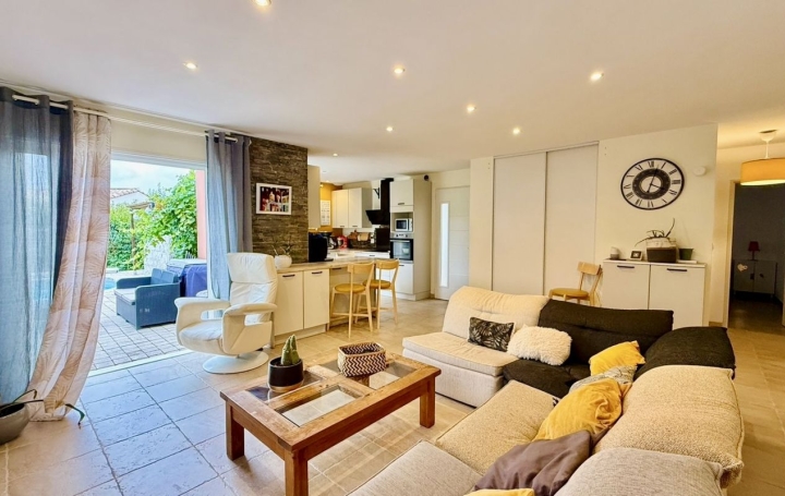 Maison ROUJAN 93 m2 295 900 € Maison ROUJAN 93 m2 295 900 €